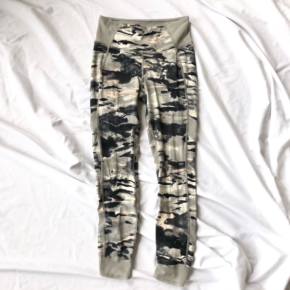 New Balance High Waisted Gray Painting Leggings